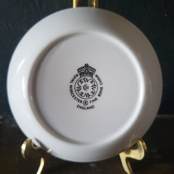 Vintage Royal Worcester Porcelain Coaster Pin Dish Ring Dish Trinket Dish - Picture 3 of 3